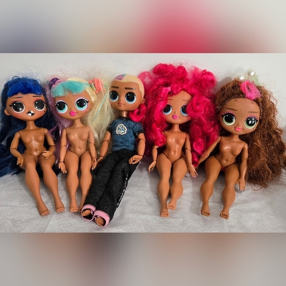 L.O.L. Surprise! Other - Bundle Of LOL Dolls Big Sister No Missing Parts No Marks Hair Intact